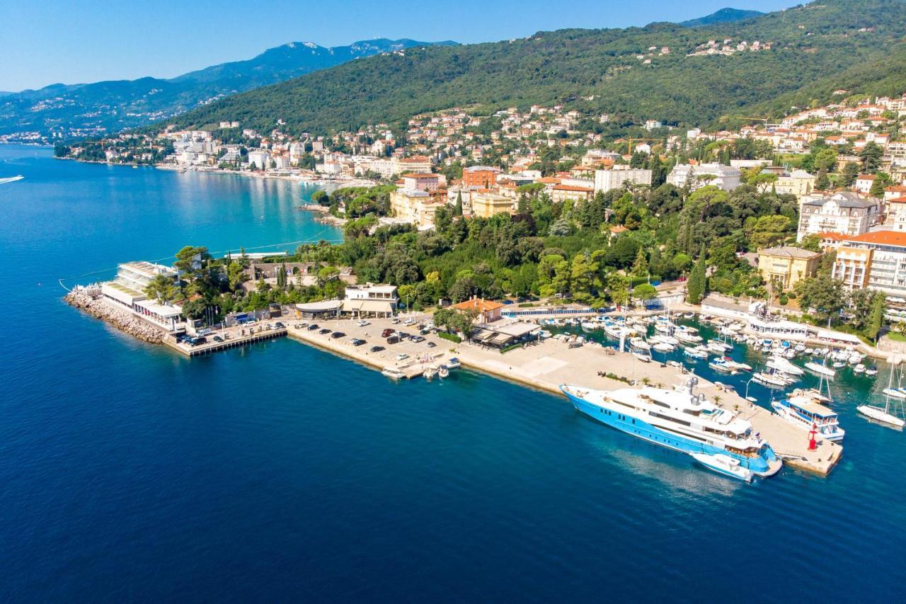 Carnaro Apartment Opatija Exterior photo